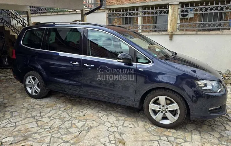 Volkswagen Sharan 2012 photo 5