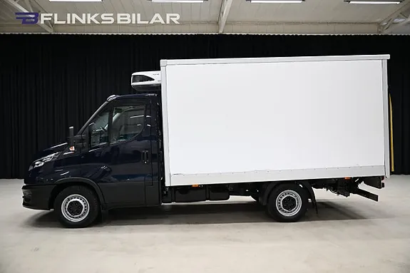 Iveco Daily 2023 photo 3