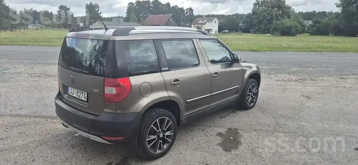 Skoda Yeti 2013 photo 3