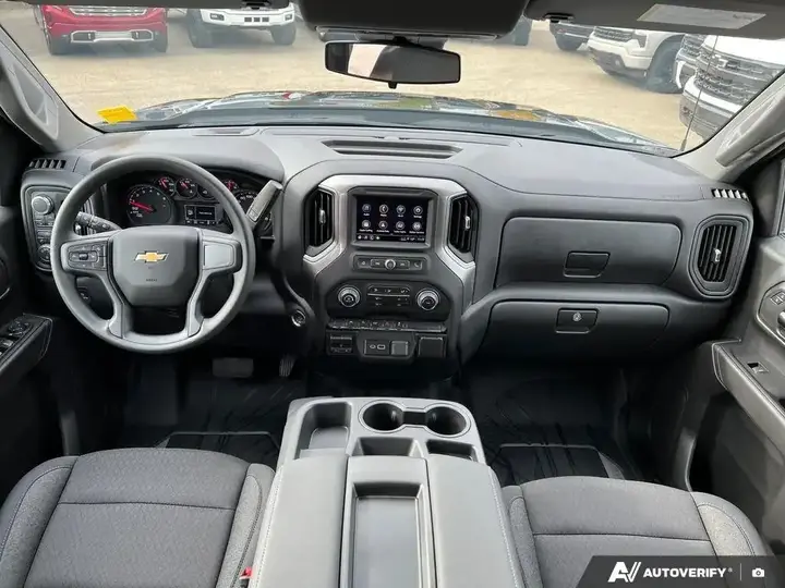 Chevrolet Silverado 1500 2026 photo 4