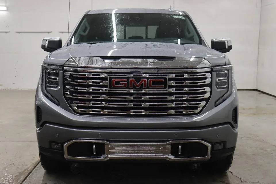 GMC Sierra 1500 2026 photo 3