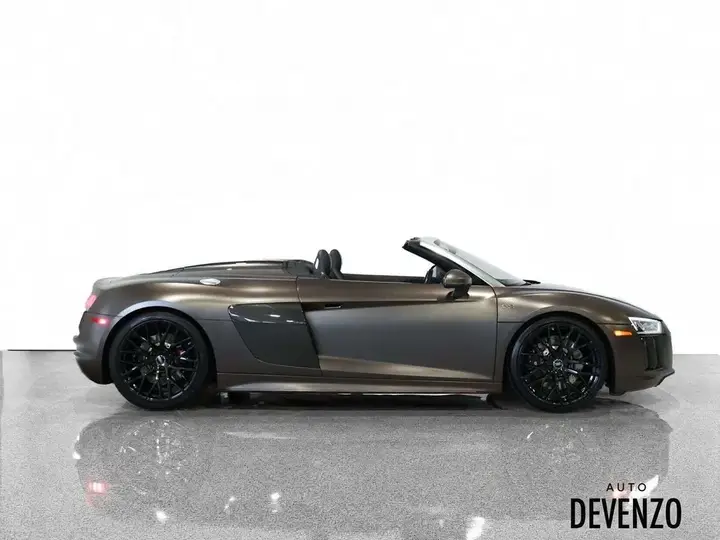 Audi R8 2017 photo 2