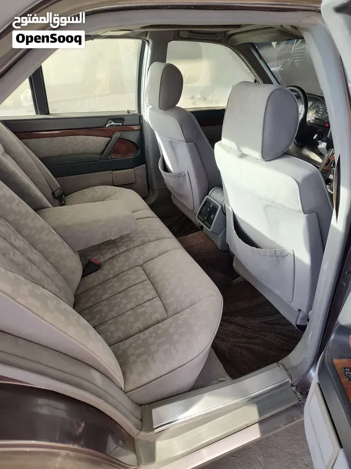 Mercedes-Benz S-Class 1992 photo 4
