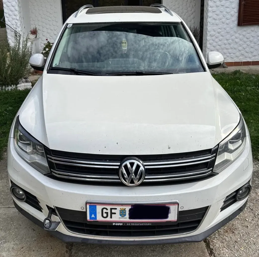 Volkswagen Tiguan 2012 photo 2