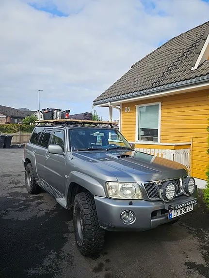 Nissan Patrol 2007 photo 2
