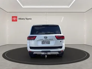 Toyota Land Cruiser 2023 photo 4