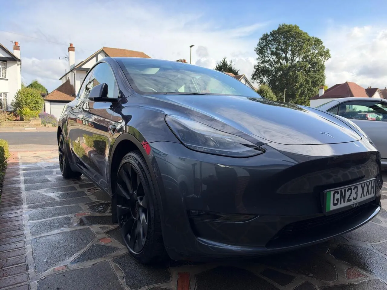 Tesla Model Y 2023 photo 3