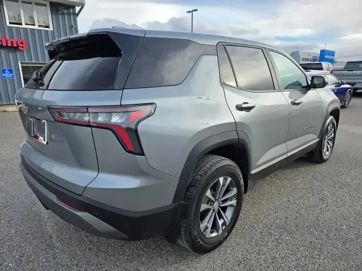 Chevrolet Equinox 2026 photo 5