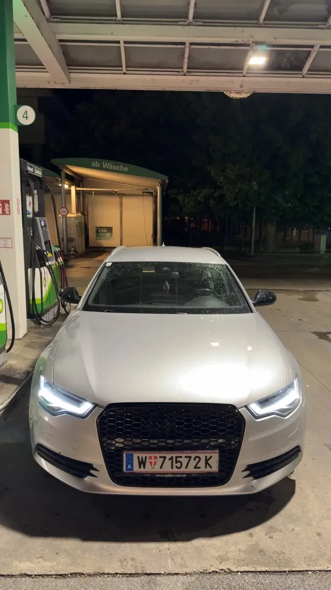 Audi A6 2011 photo 2