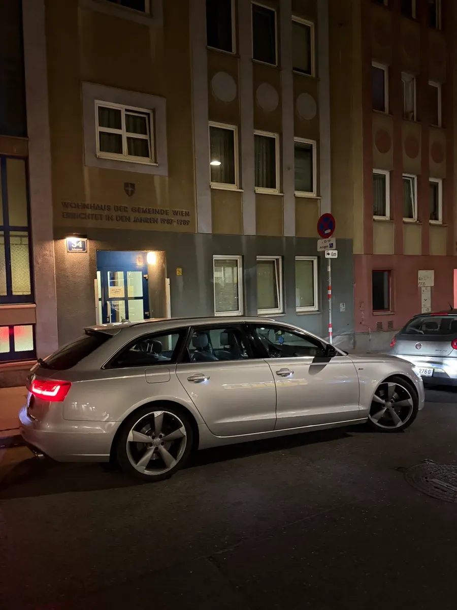 Audi A6 2011 photo 3