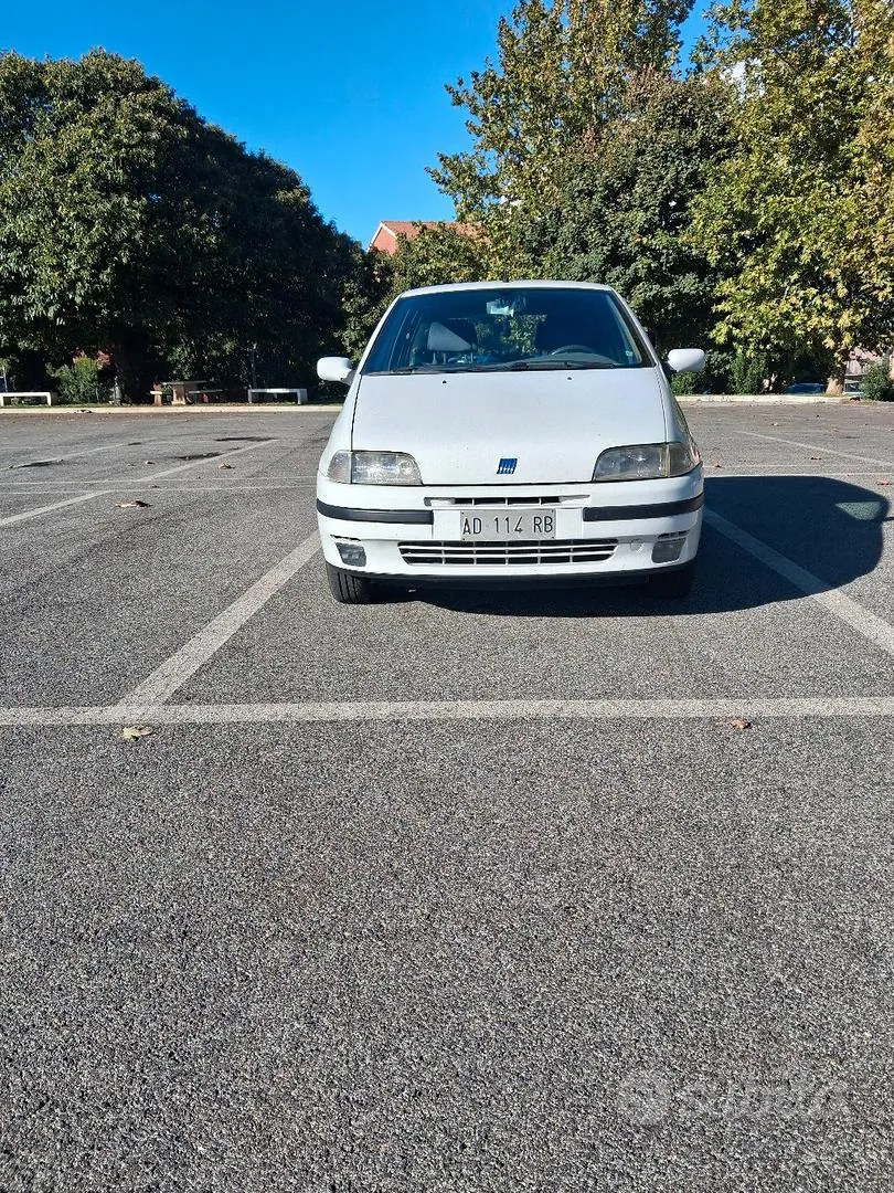 Fiat Punto 1995 photo 4
