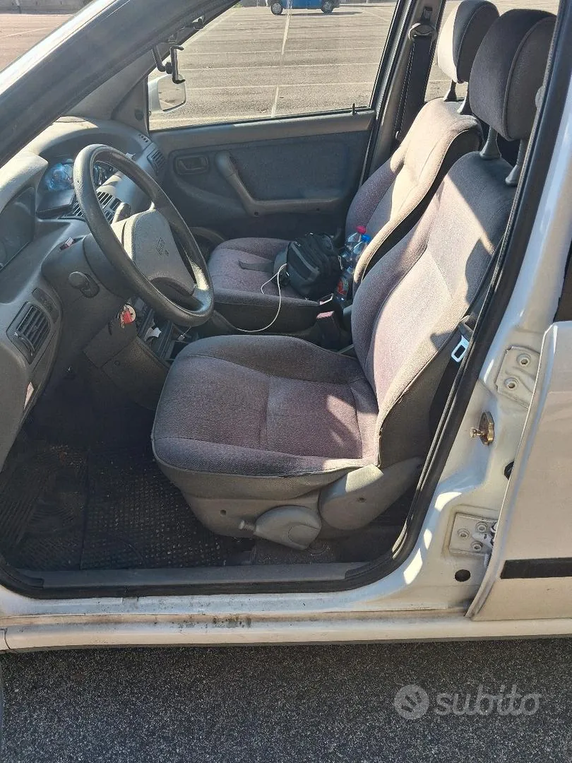 Fiat Punto 1995 photo 5