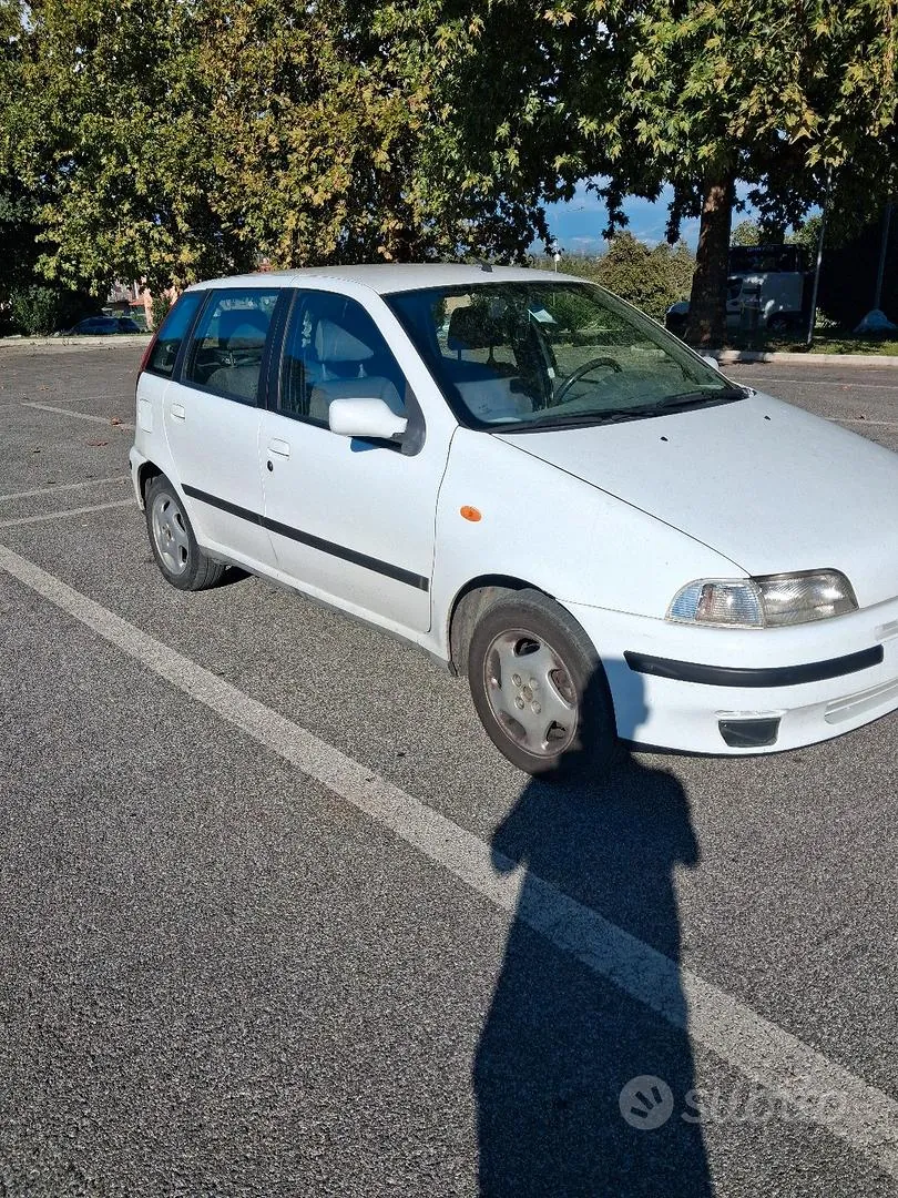 Fiat Punto 1995 photo 3