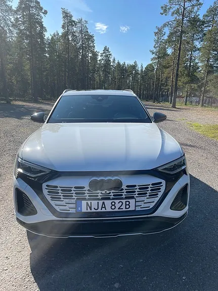 Audi Q8 E-Tron 2024 photo 2