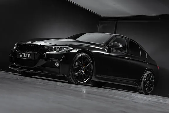 BMW 320I 2014 photo 2