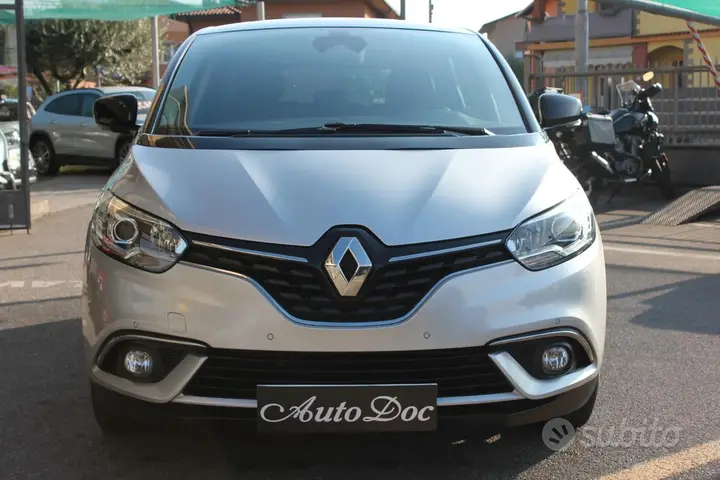 Renault Scenic 2017 photo 2