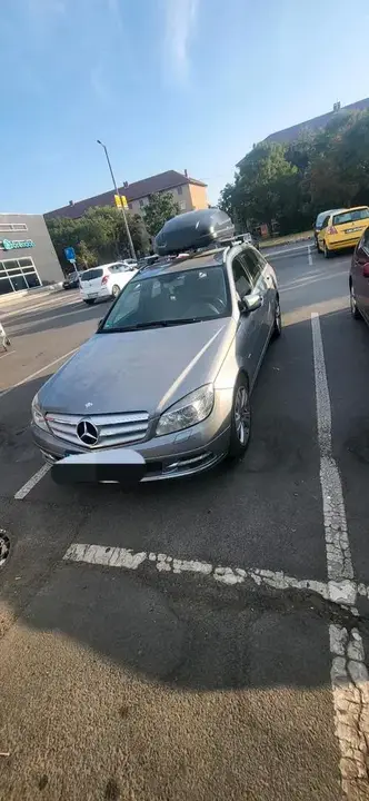 Mercedes-Benz C250