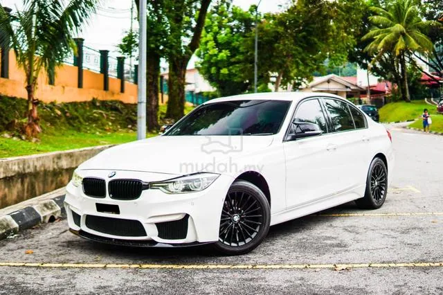 BMW 318I F30
