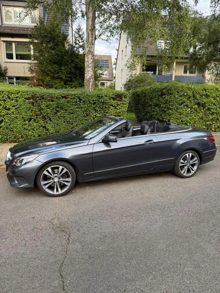 Mercedes-Benz E 250 Cabrio