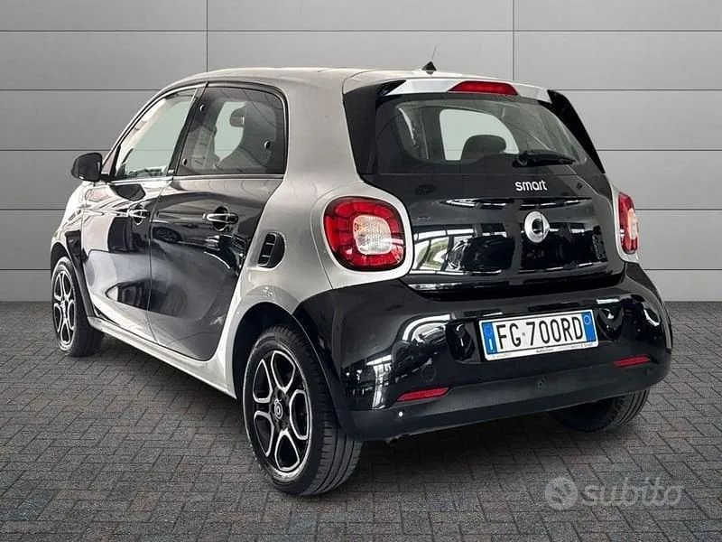 Smart Forfour 2016 photo 5
