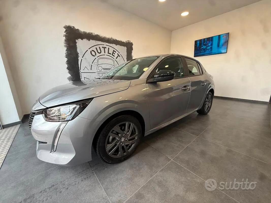 Peugeot 208 2022 photo 3