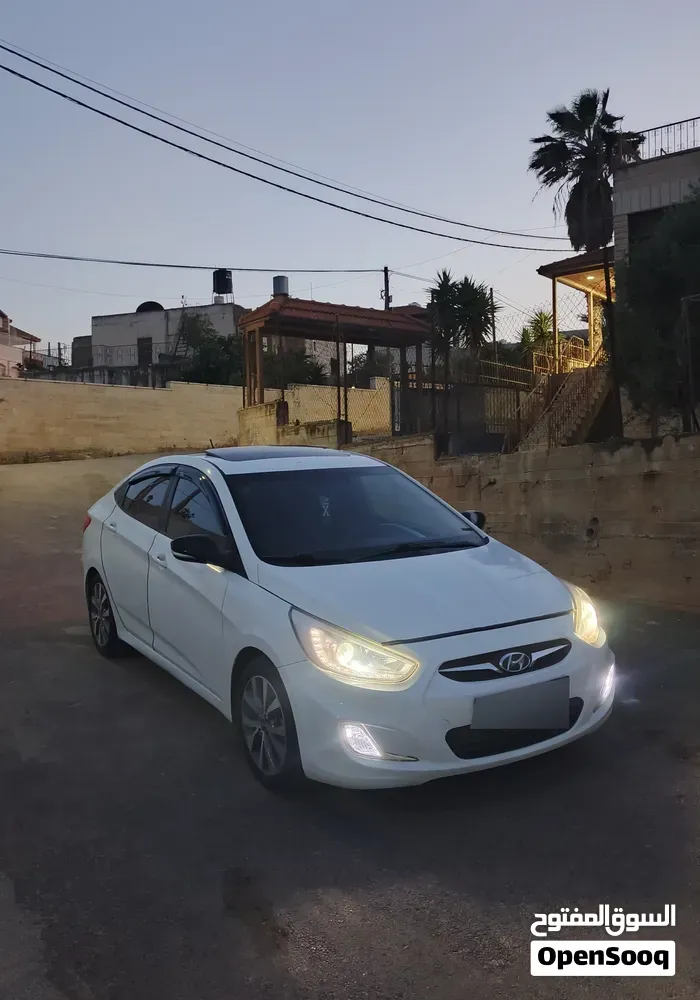 Hyundai Accent 2017 photo 3
