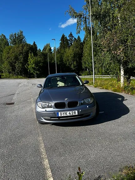 BMW 118D 2008 photo 5