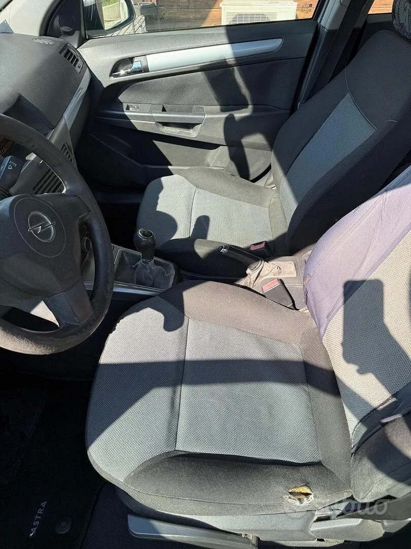 Opel Astra 2004 photo 5
