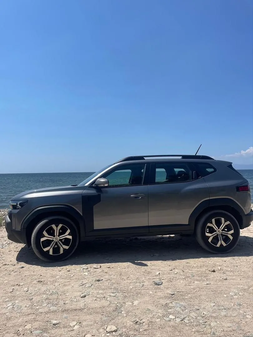Dacia Duster 2025 photo 2