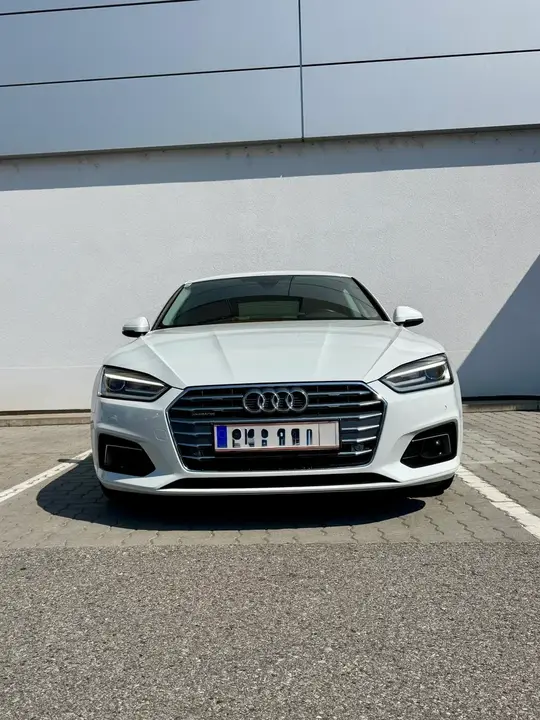 Audi A5 2017 photo 2