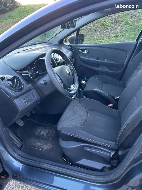 Renault Clio 2019 photo 3