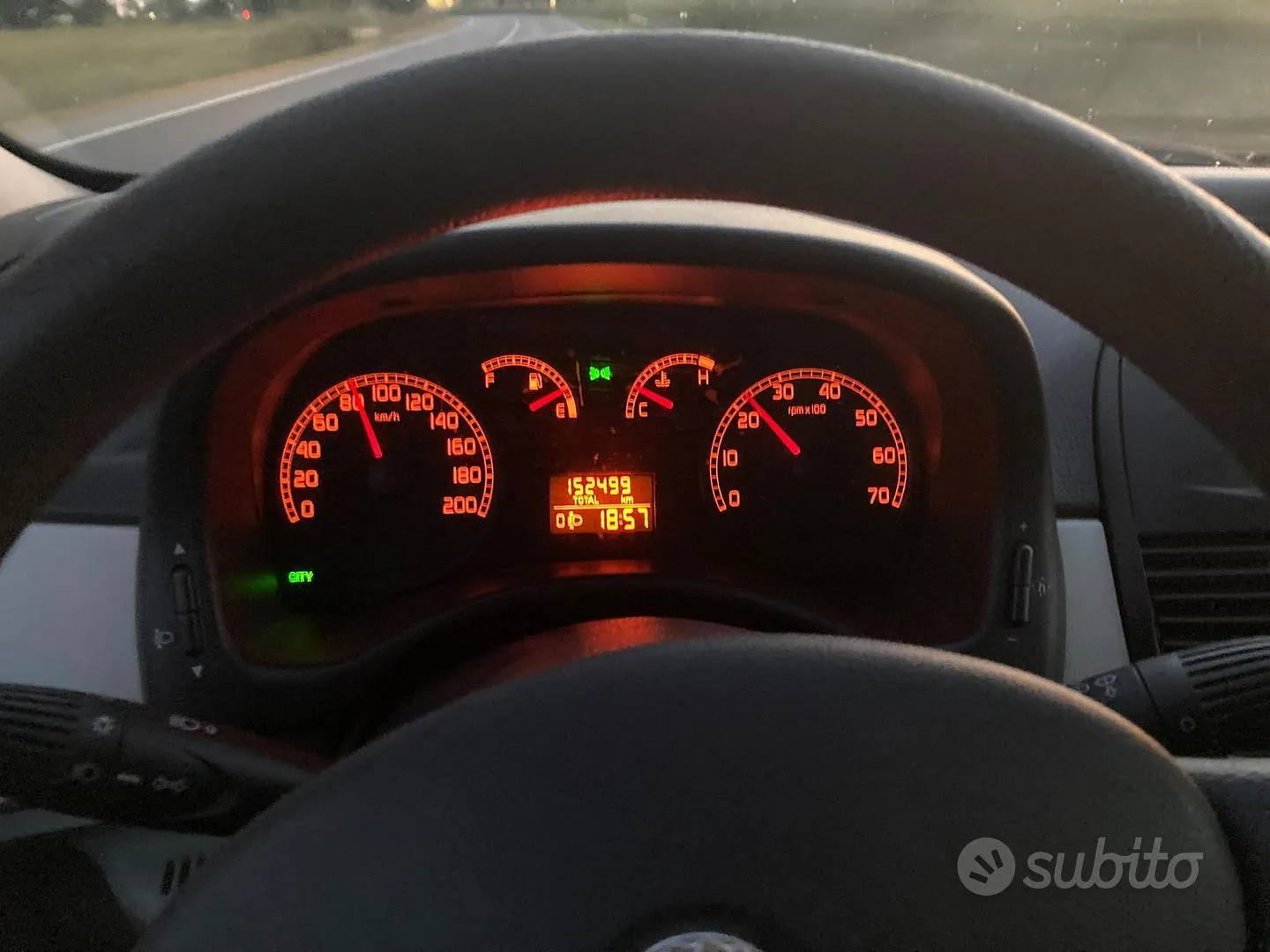 Fiat Punto 2003 photo 3