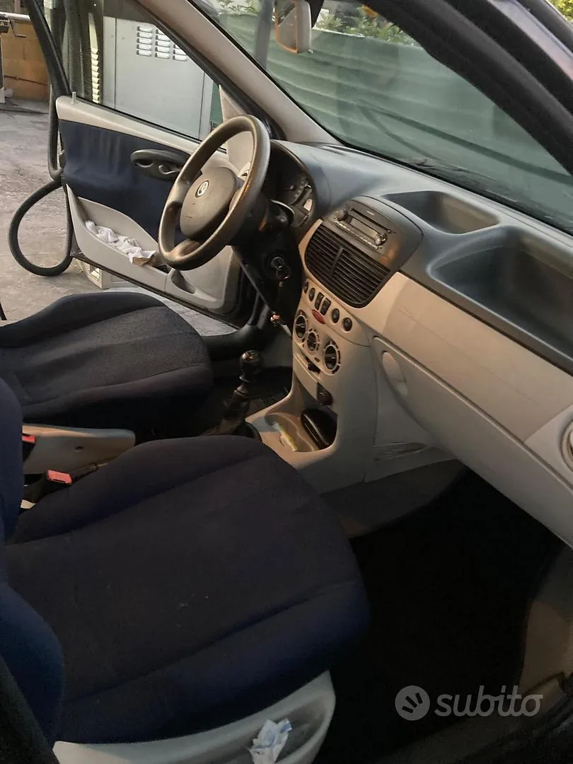Fiat Punto 2003 photo 5