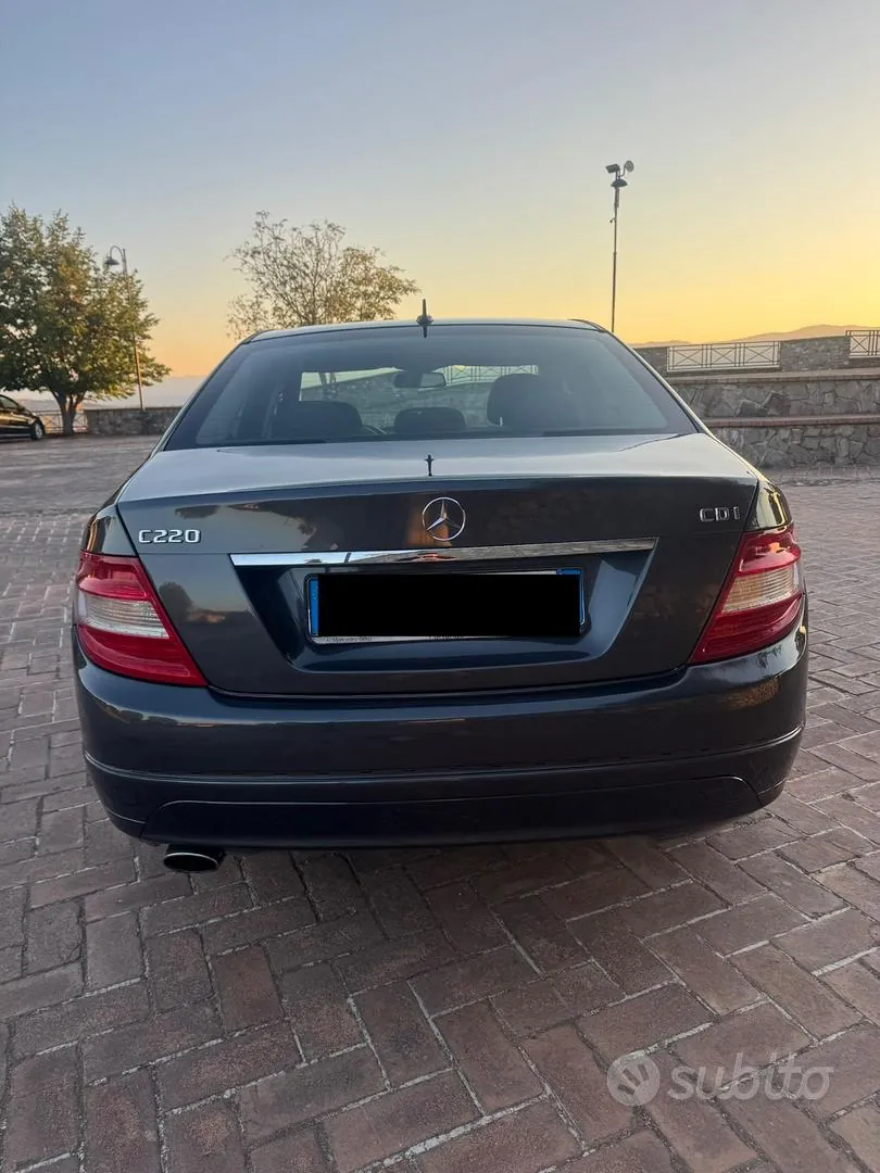 Mercedes-Benz C-Class 2008 photo 4