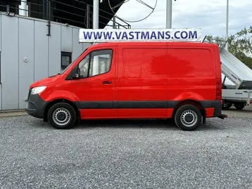 Mercedes-Benz Sprinter Combi 2023 photo 3