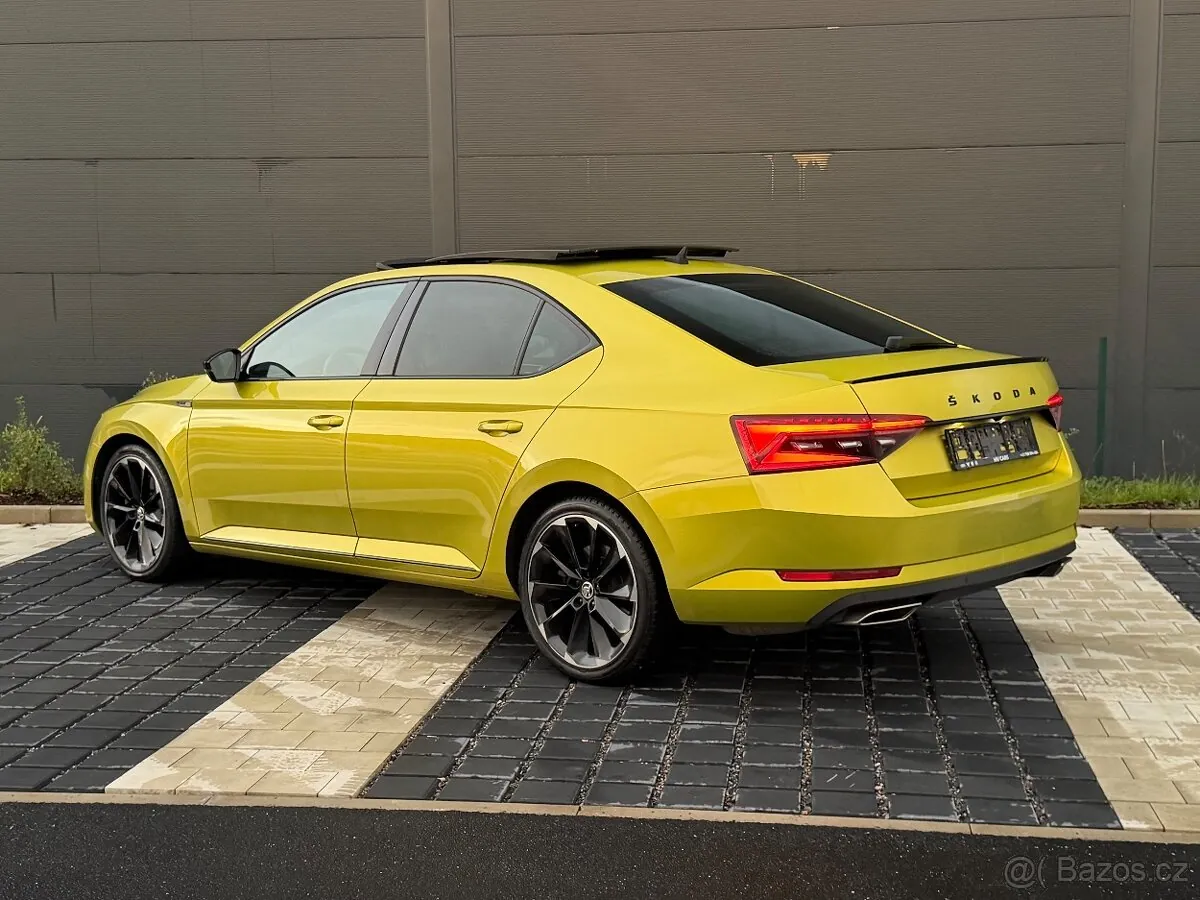 Skoda Superb 2019 photo 3