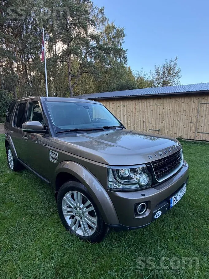 Land Rover Discovery 2014 photo 2