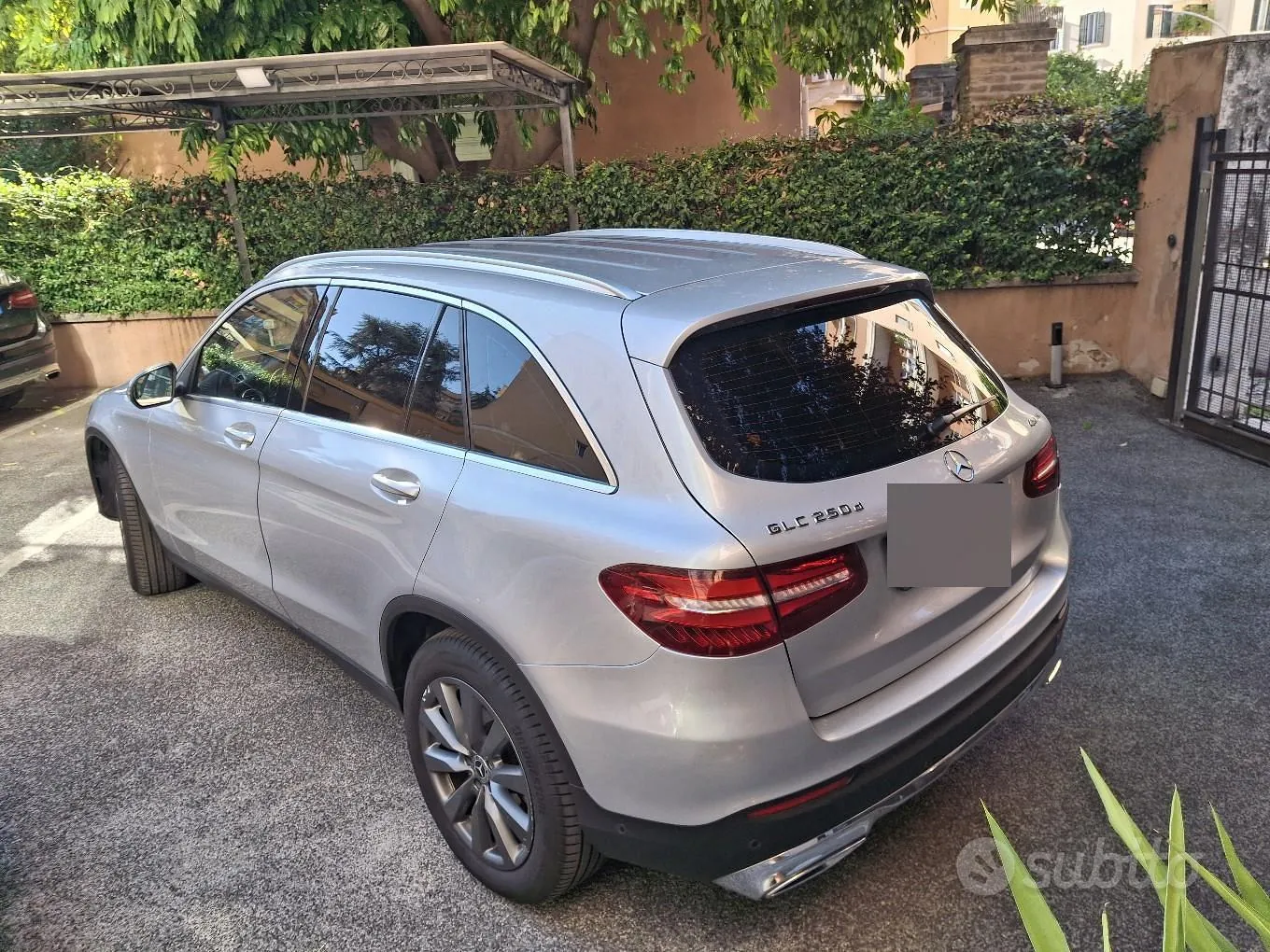 Mercedes-Benz Glc 2018 photo 2