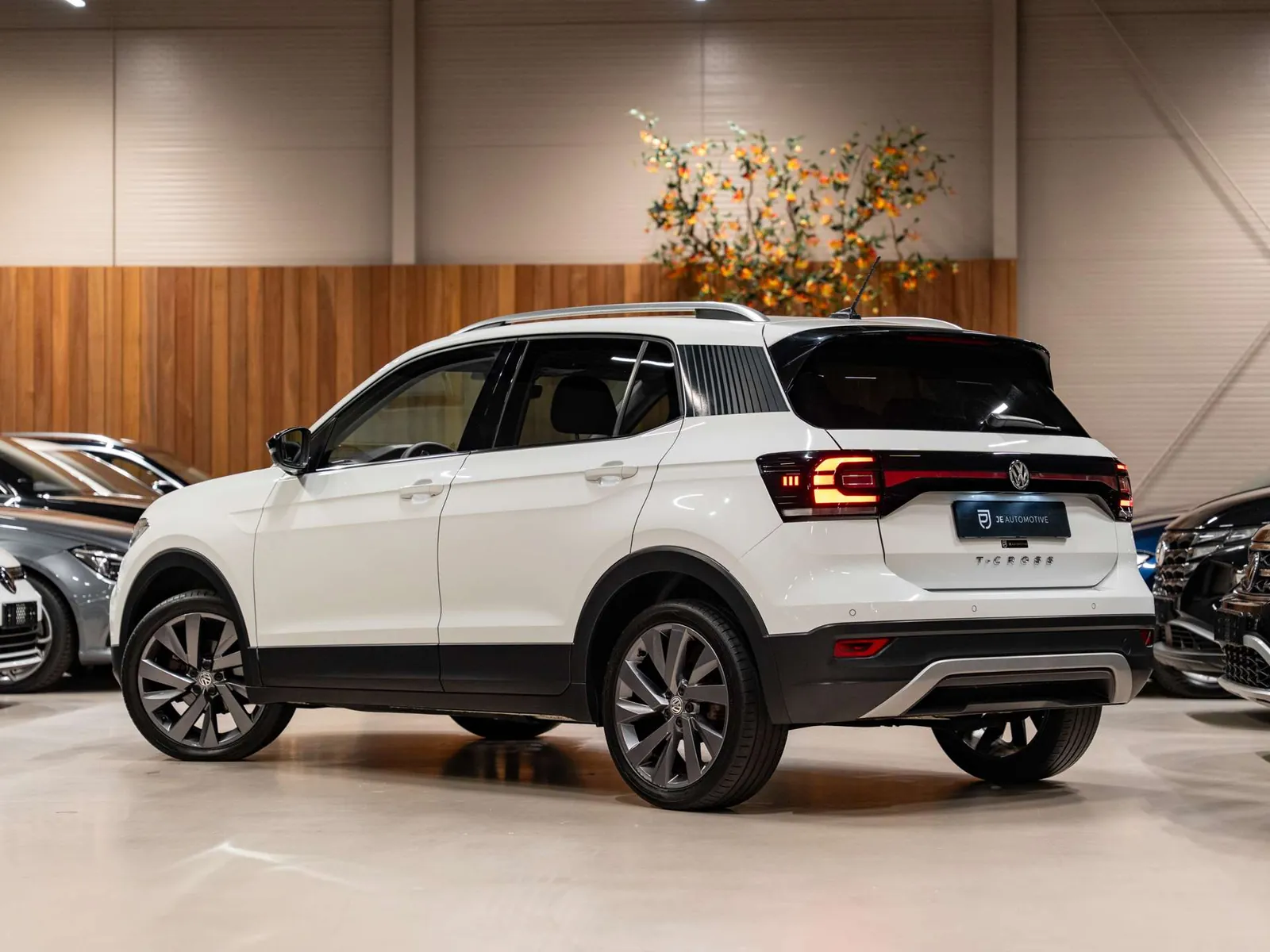 Volkswagen T-Cross 2019 photo 4