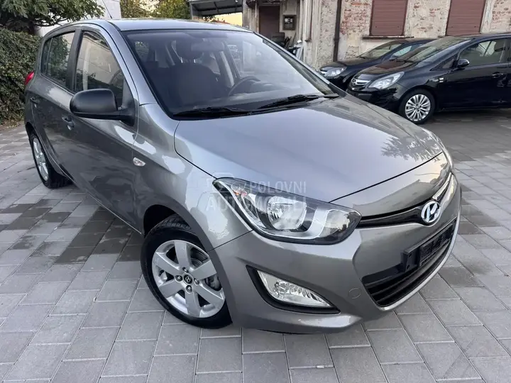 Hyundai I20 2014 photo 4