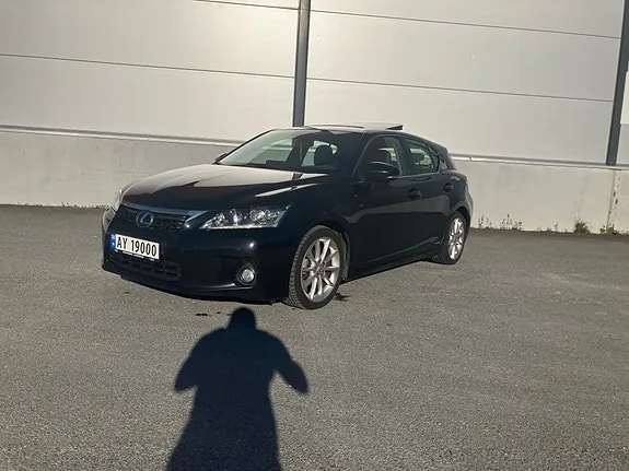 Lexus Ct200H