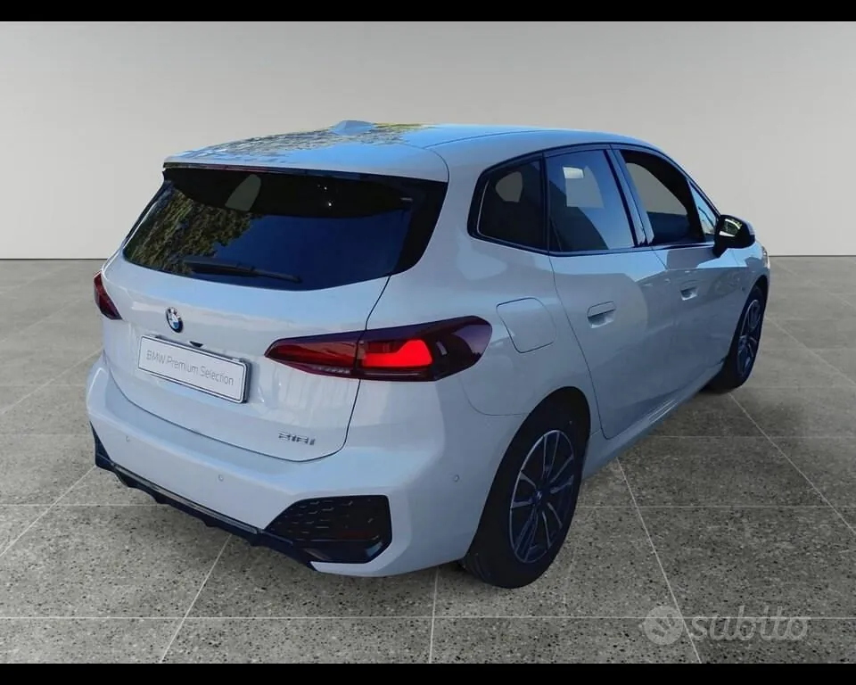 BMW 2 Series Active Tourer 2026 photo 5