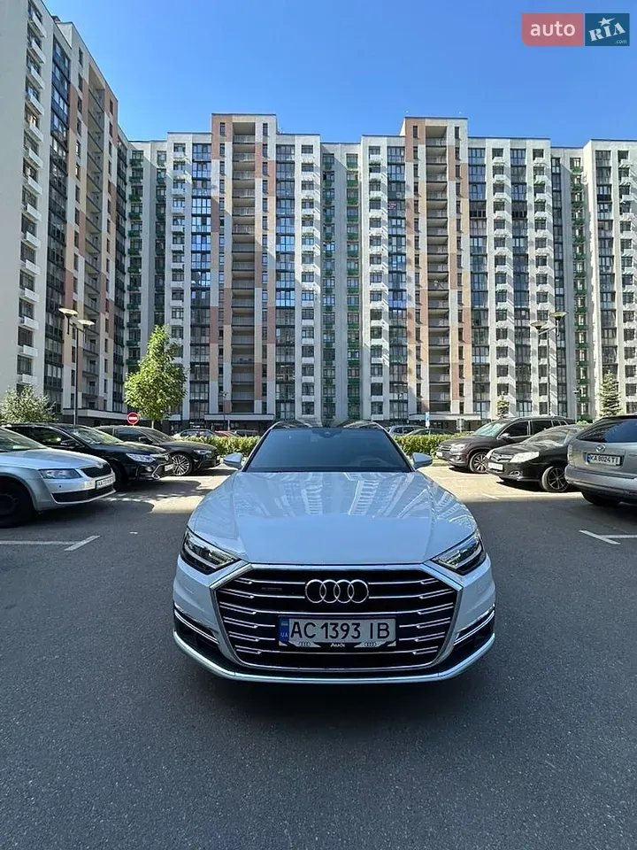Audi A8 2019 photo 4