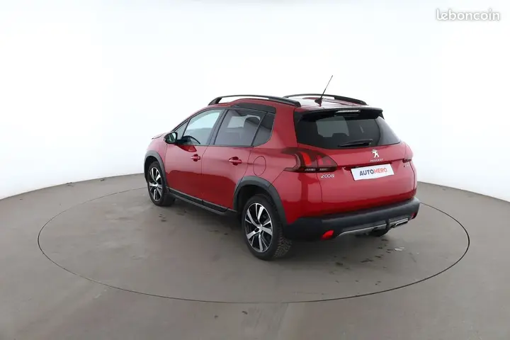 Peugeot 2008 2017 photo 2