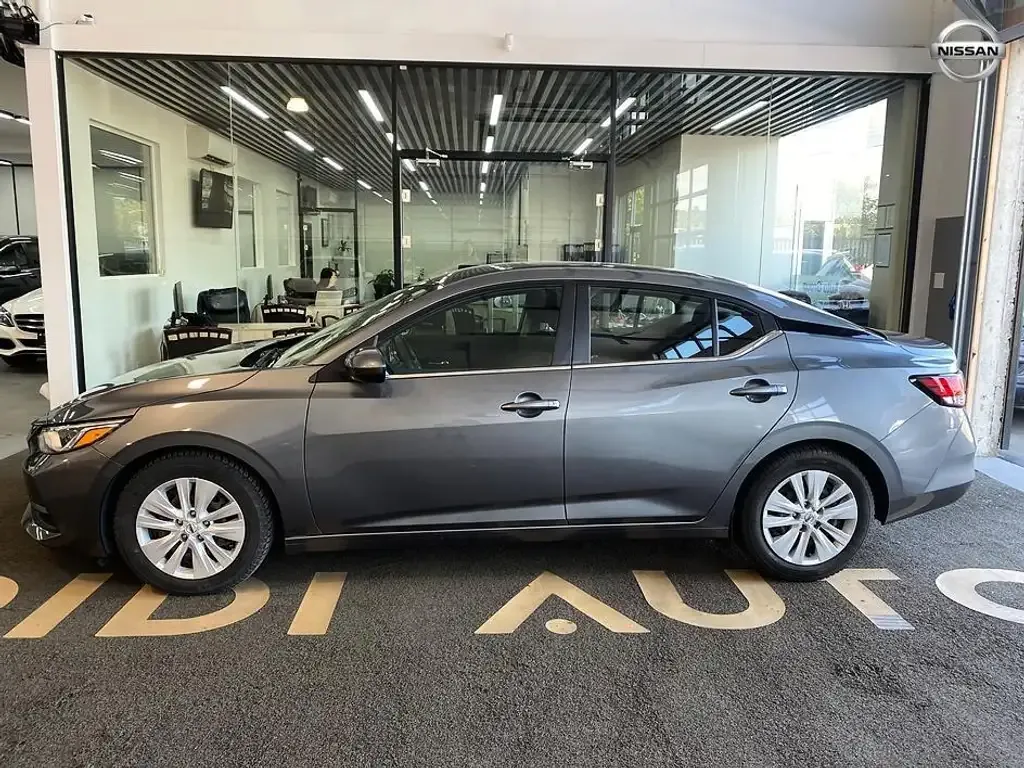 Nissan Sentra 2021 photo 2