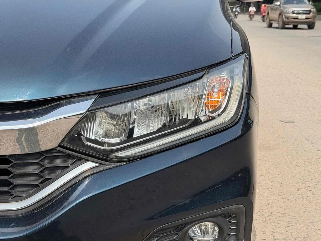 Honda City 2018 photo 3