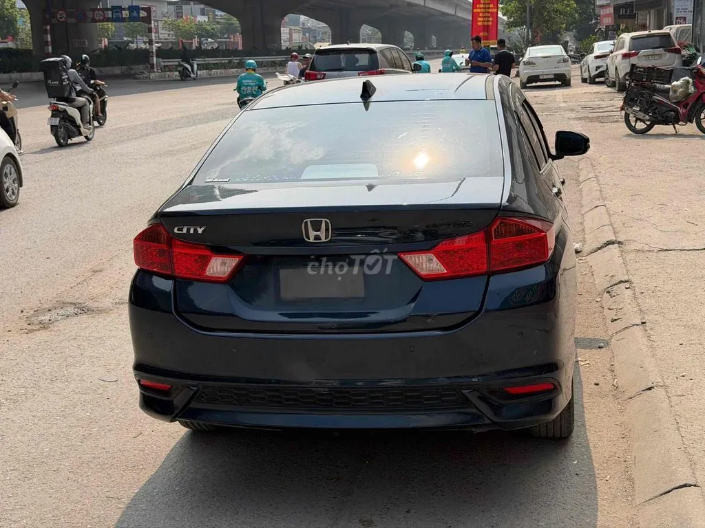 Honda City 2018 photo 2