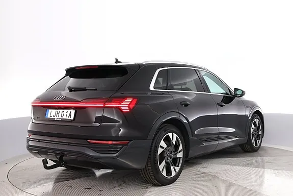 Audi Q8 E-Tron 2024 photo 5