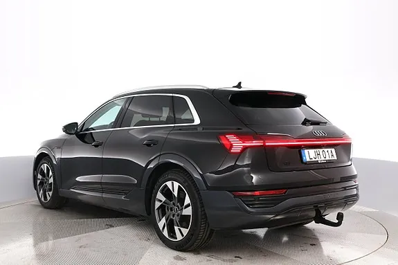 Audi Q8 E-Tron 2024 photo 4