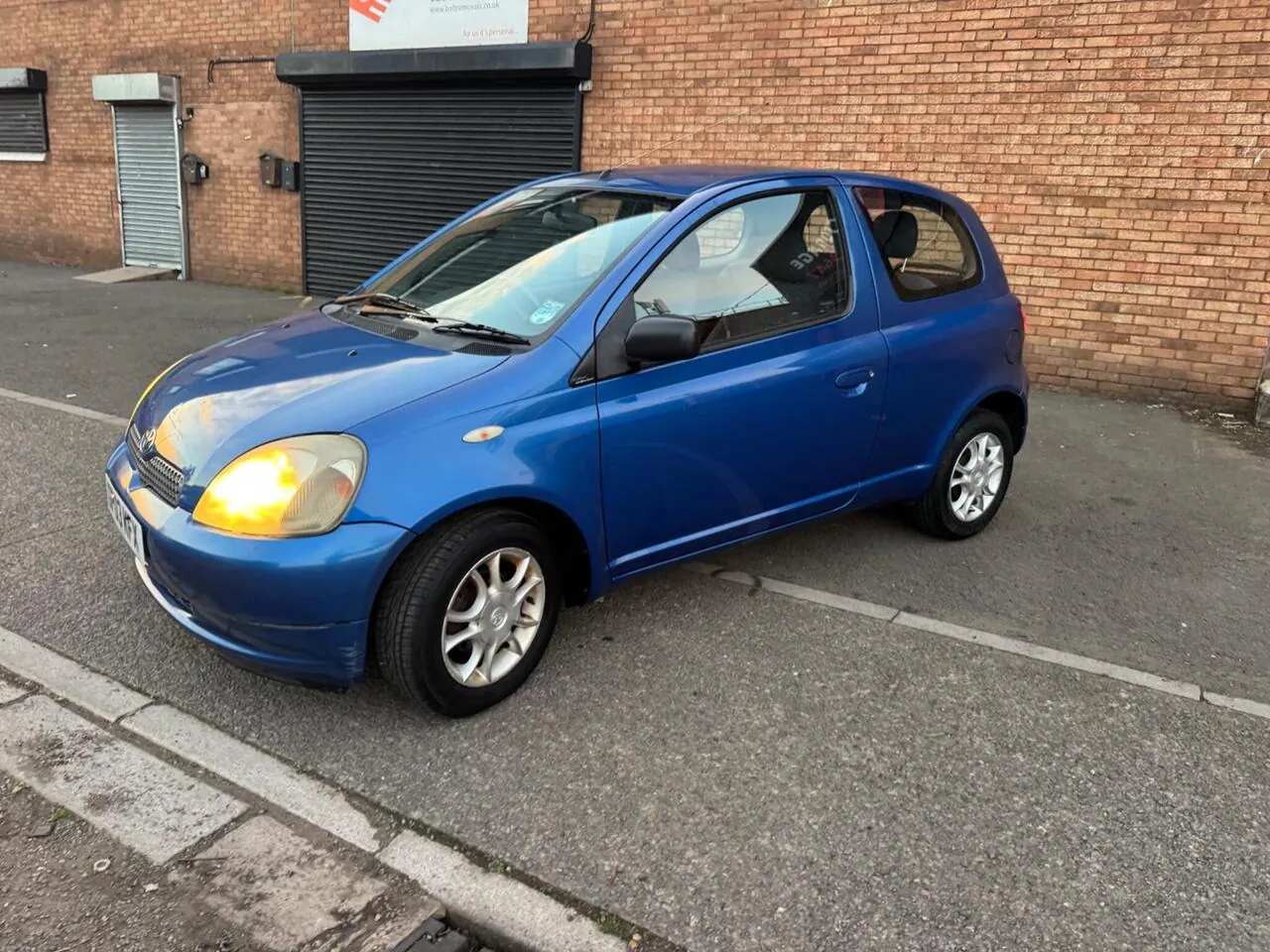 Toyota Yaris 2003 photo 4